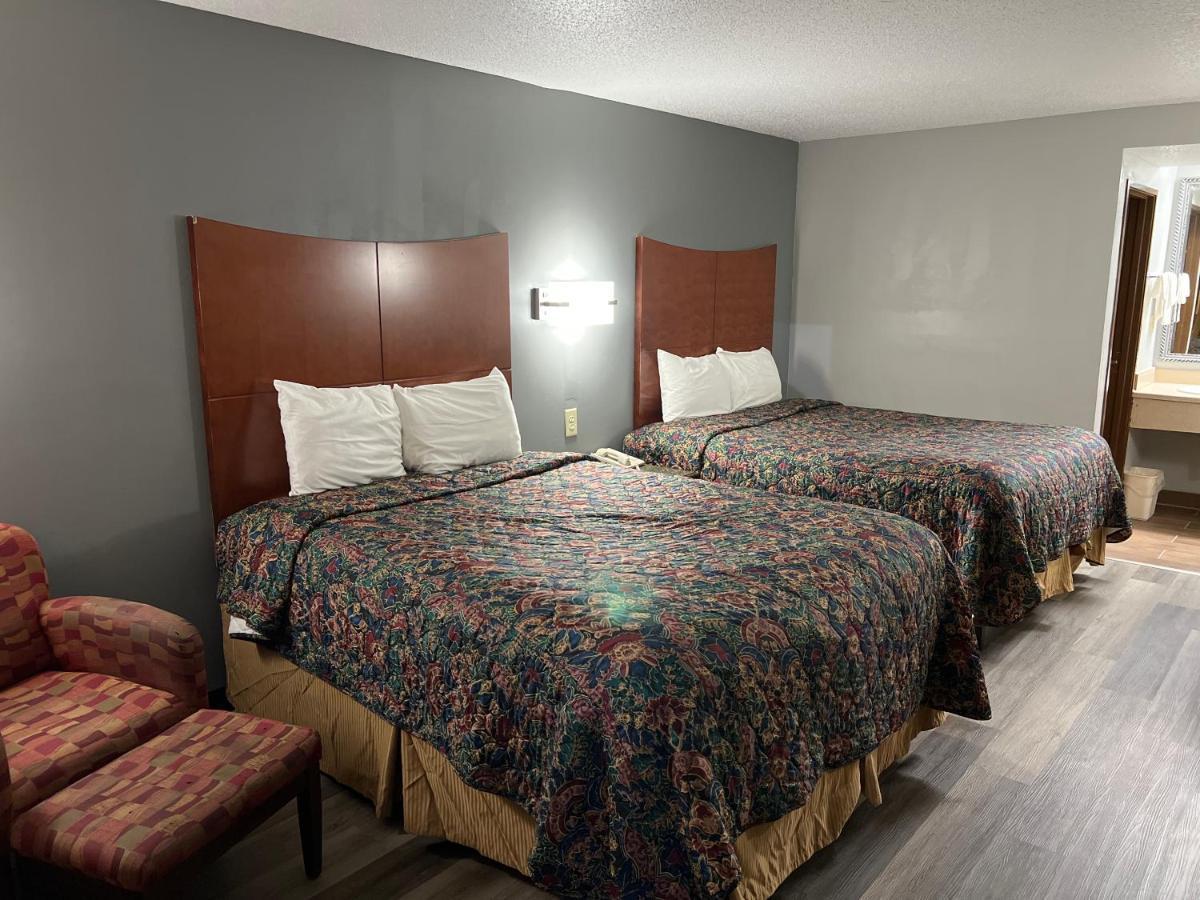 Briarwood Inn Эймори Экстерьер фото