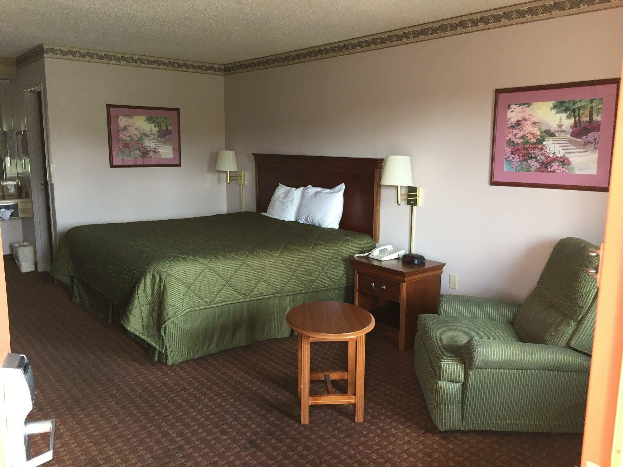 Briarwood Inn Эймори Экстерьер фото
